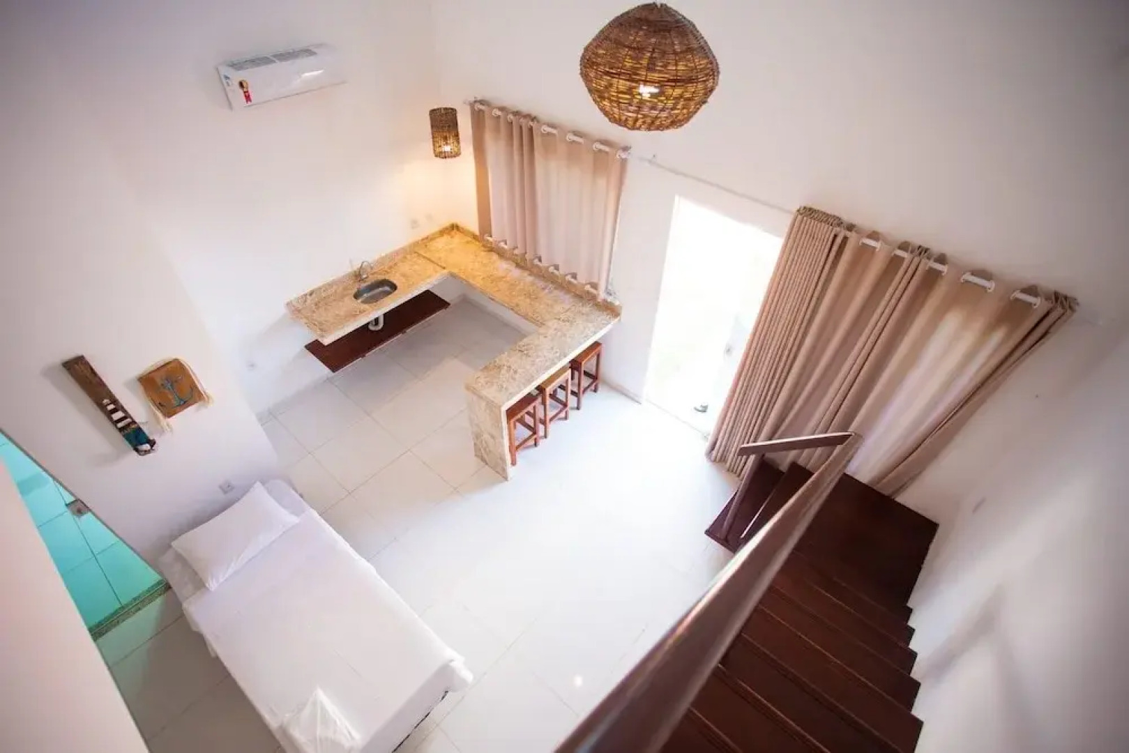 Chal com Mezanino 400m do mar e rea Gourmet