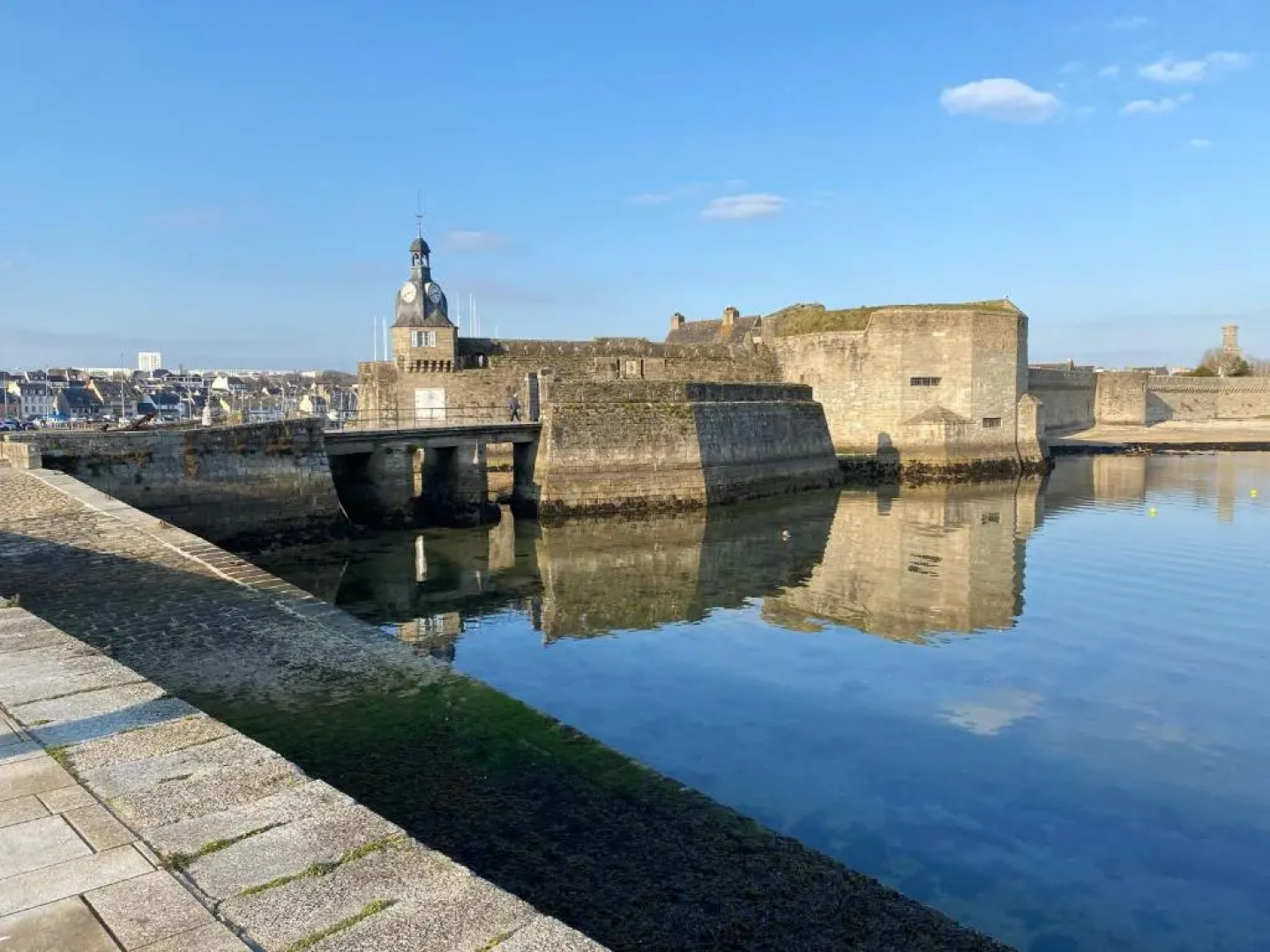 Appartement 3 chambres centre ville et 100m de la mer
