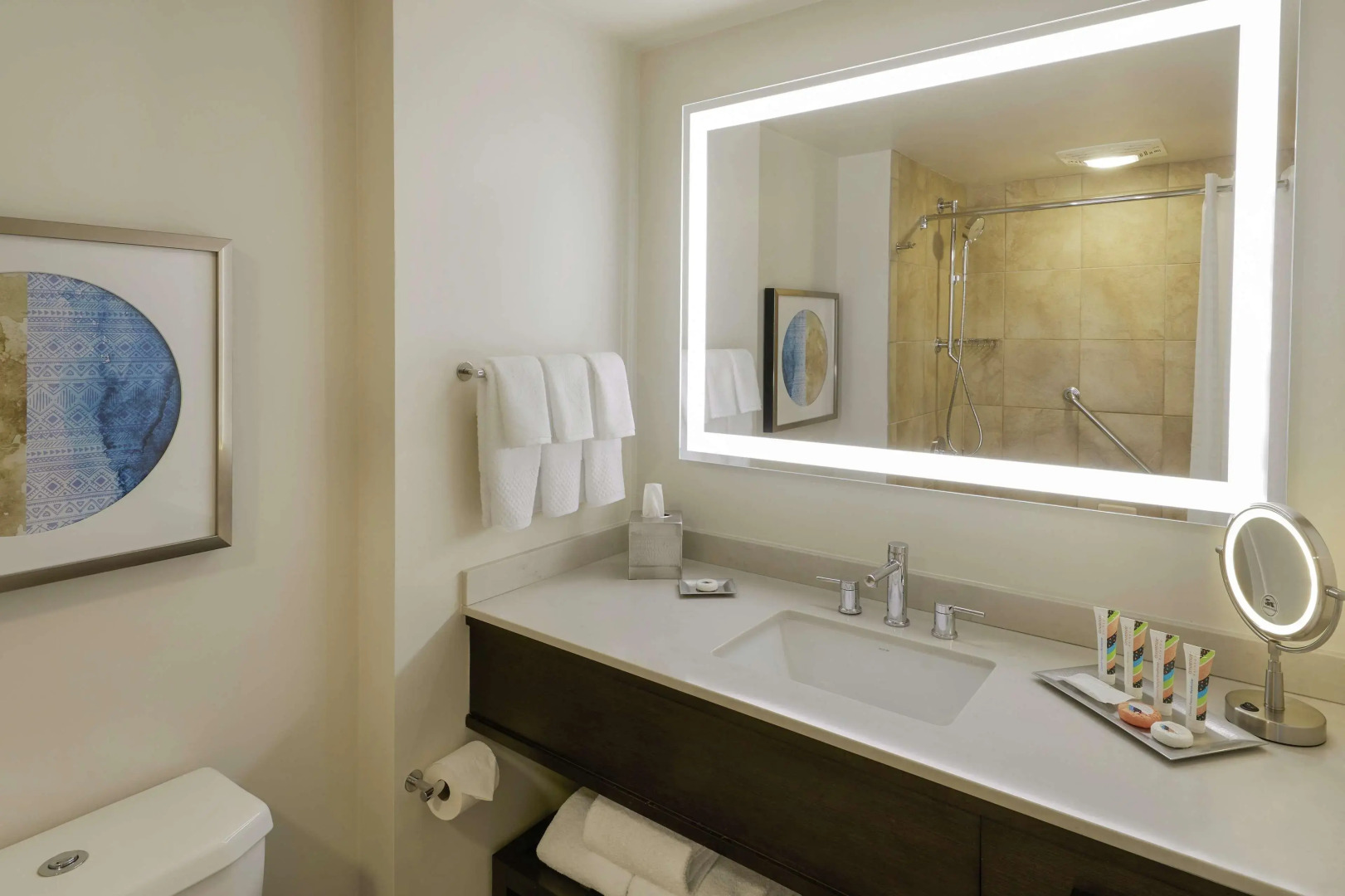 Hilton Hawaiian Village Waikiki Beach Resort