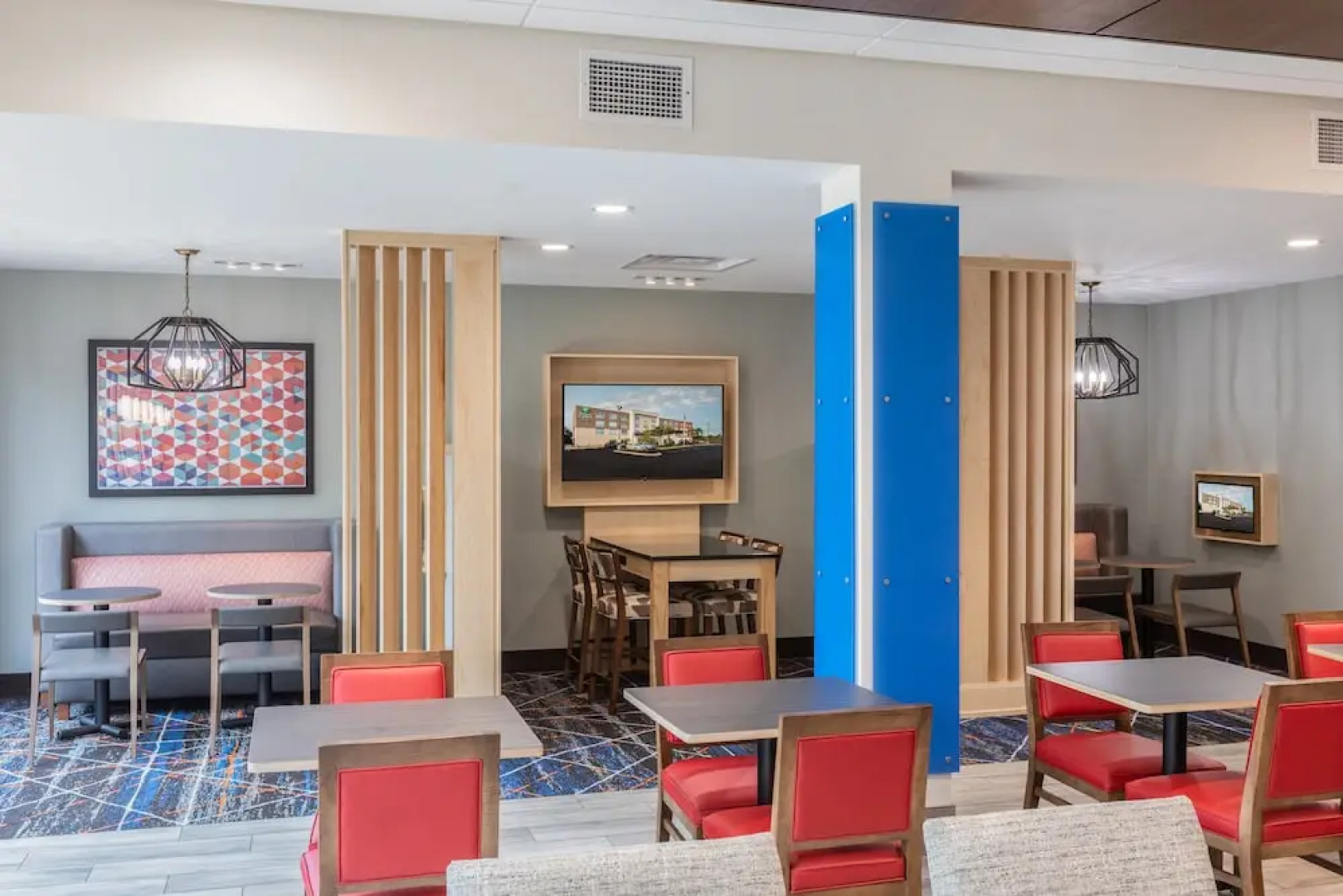 Holiday Inn Express & Suites Greenville S- Piedmont, an IHG Hotel