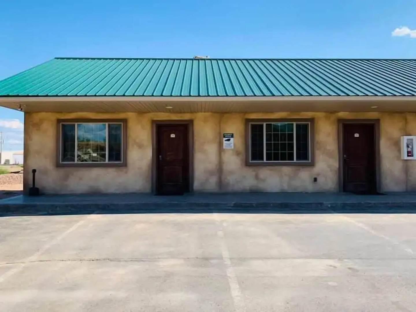 CB&M Executive Suites