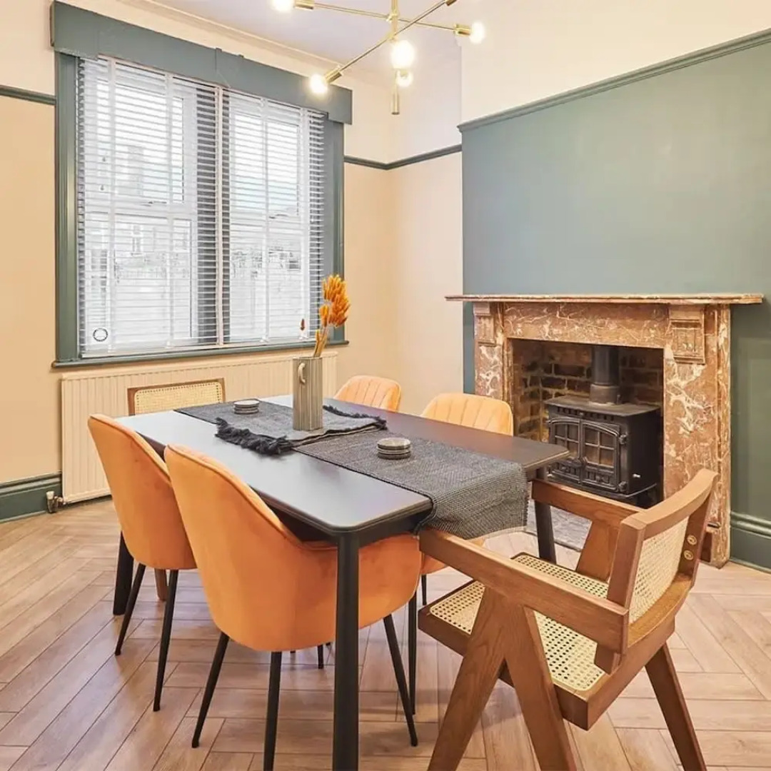 Host Stay Kittiwake House