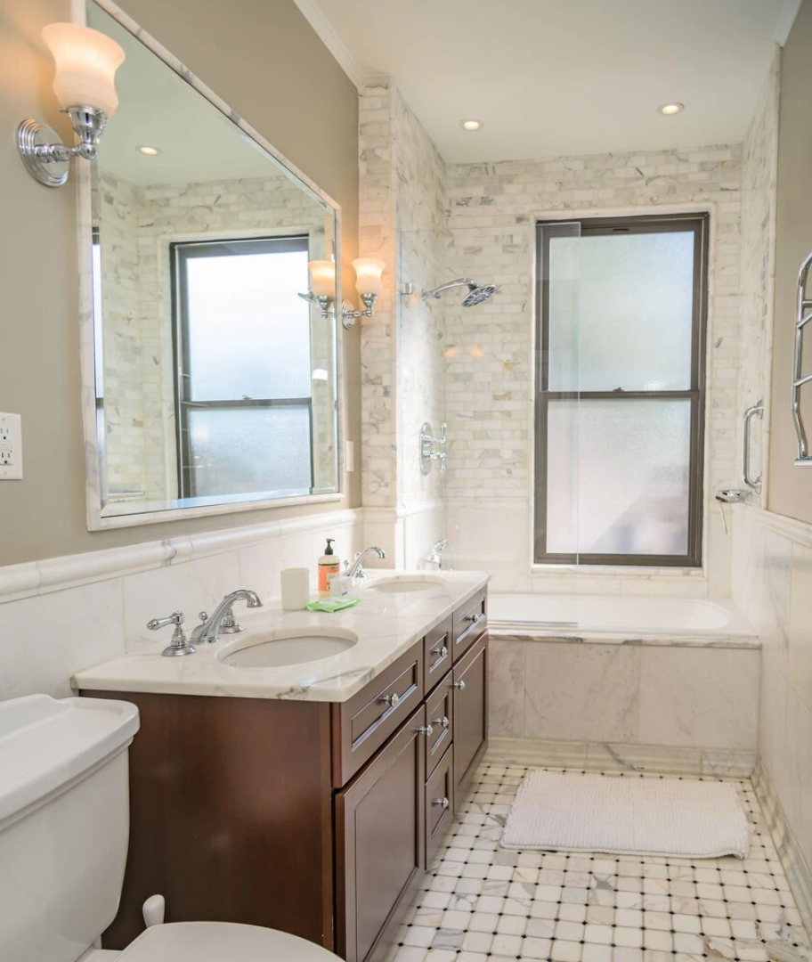 Deedee's Brownstone Van Vorst Park