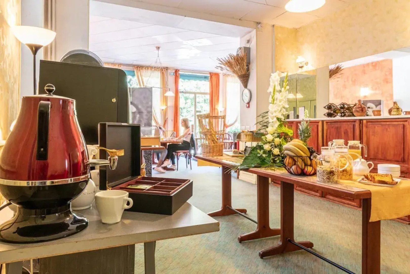 Logis Palais Des Fleurs Restaurant Les Capucines