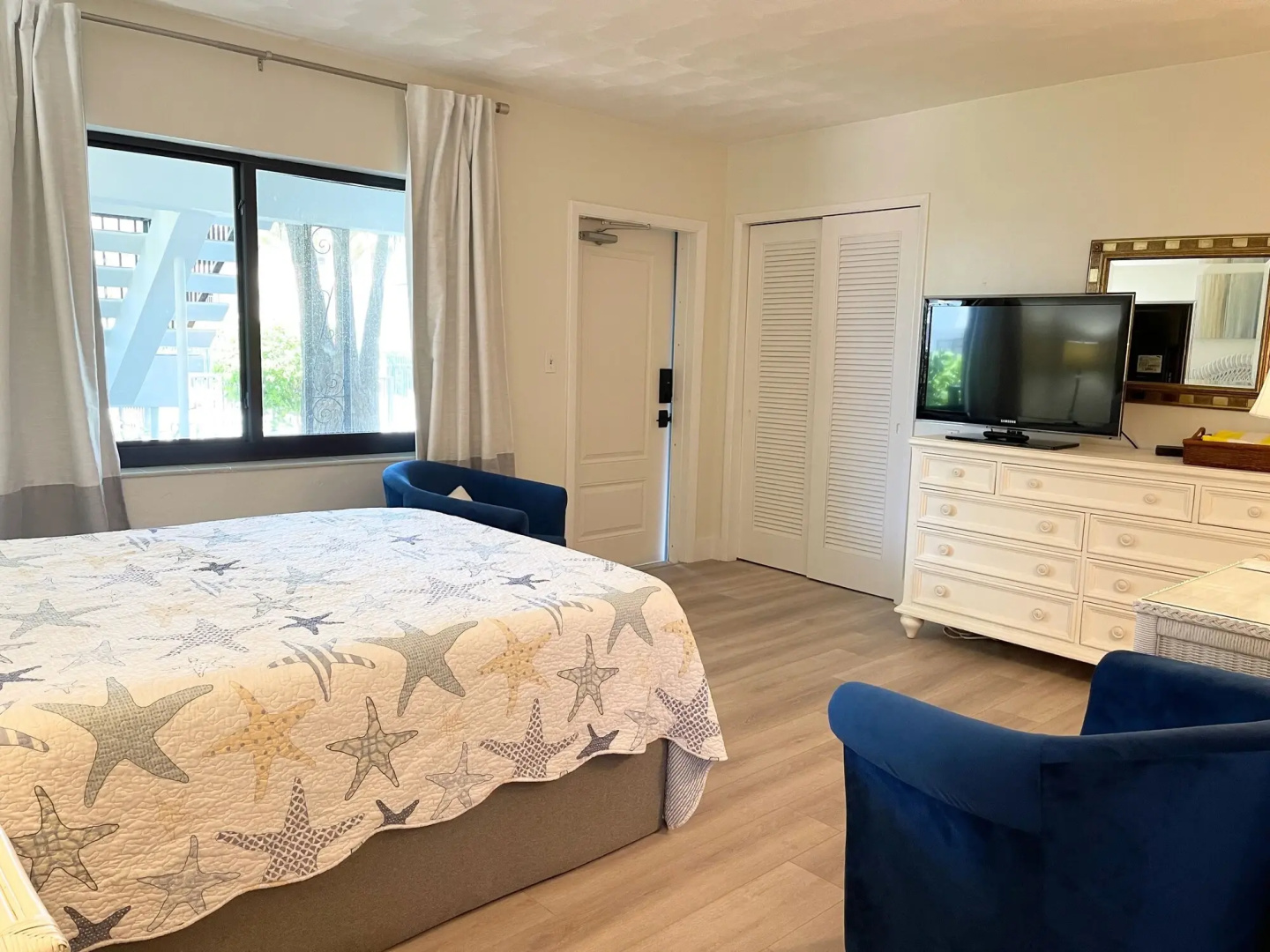 Tropic Isle Beach Resort