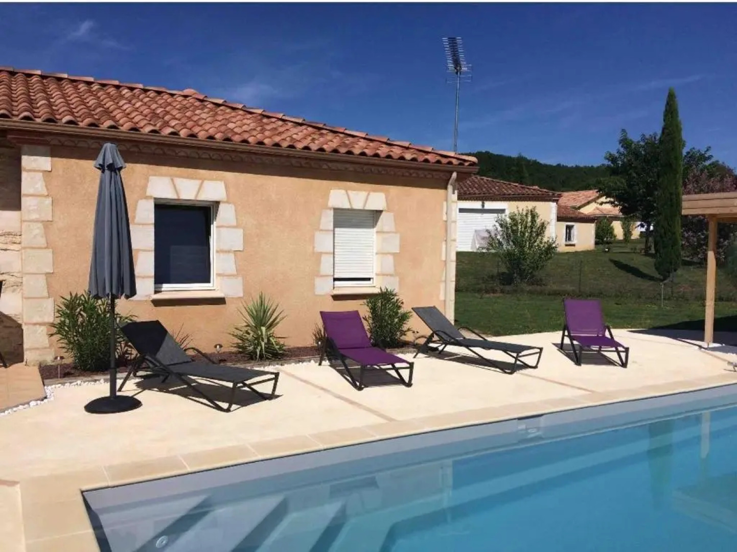 Villa spacieuse 4 chambres Gîte les manoques