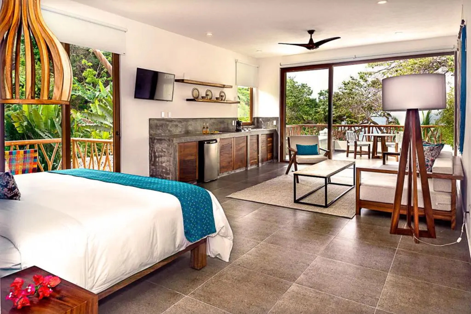 Ysuri Sayulita - Beachfront Hotel