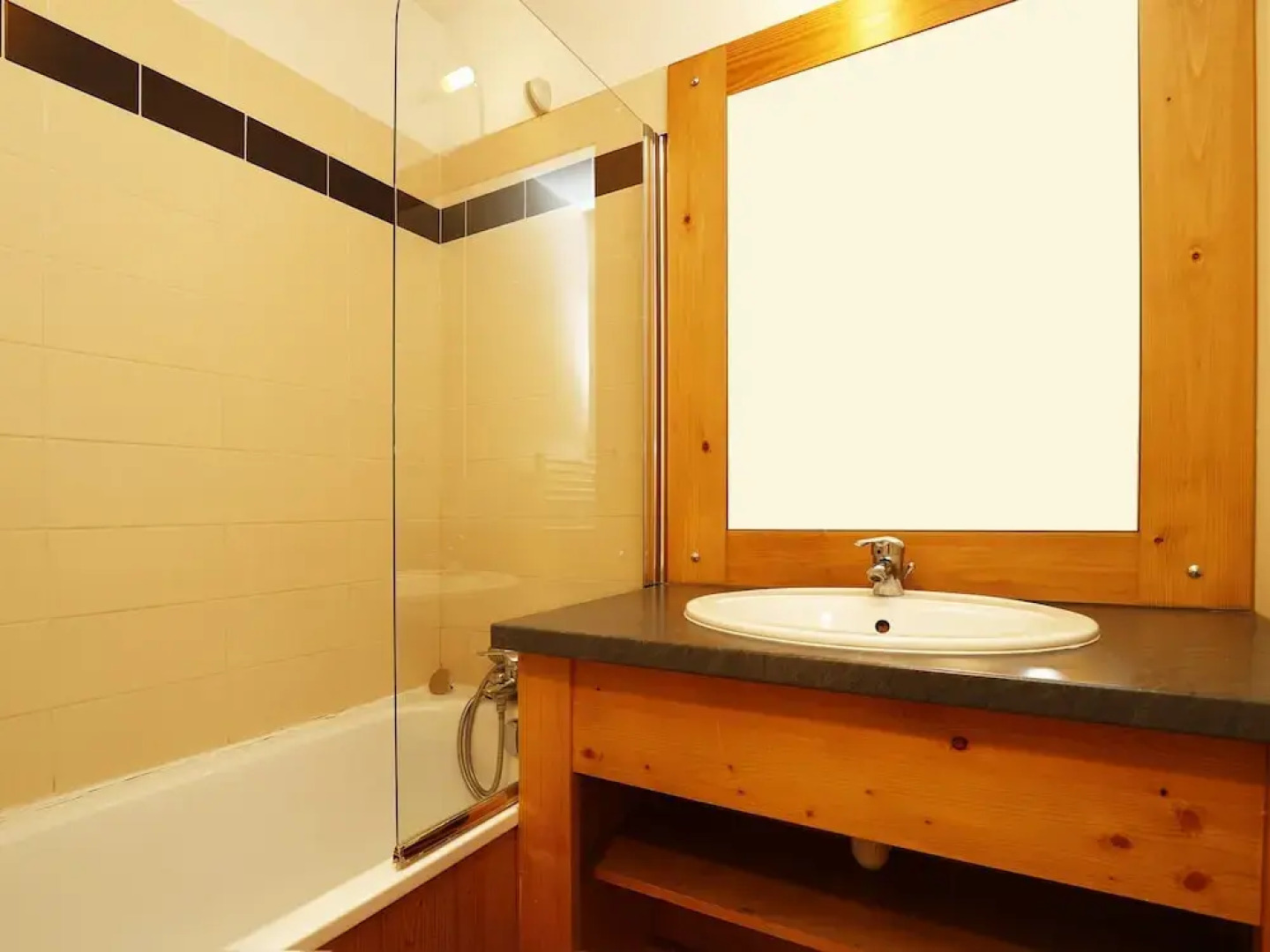 Apartment in Orcieres With Ski Slope Access