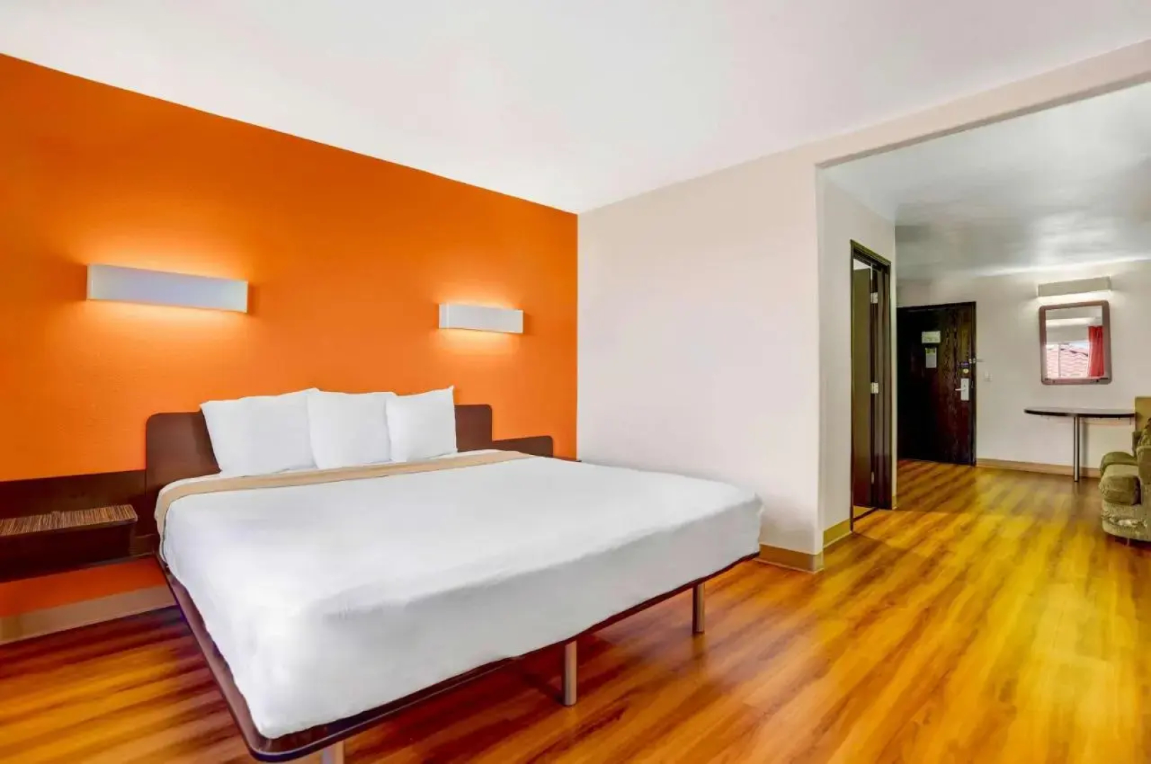 Superstition Inn and Suites
