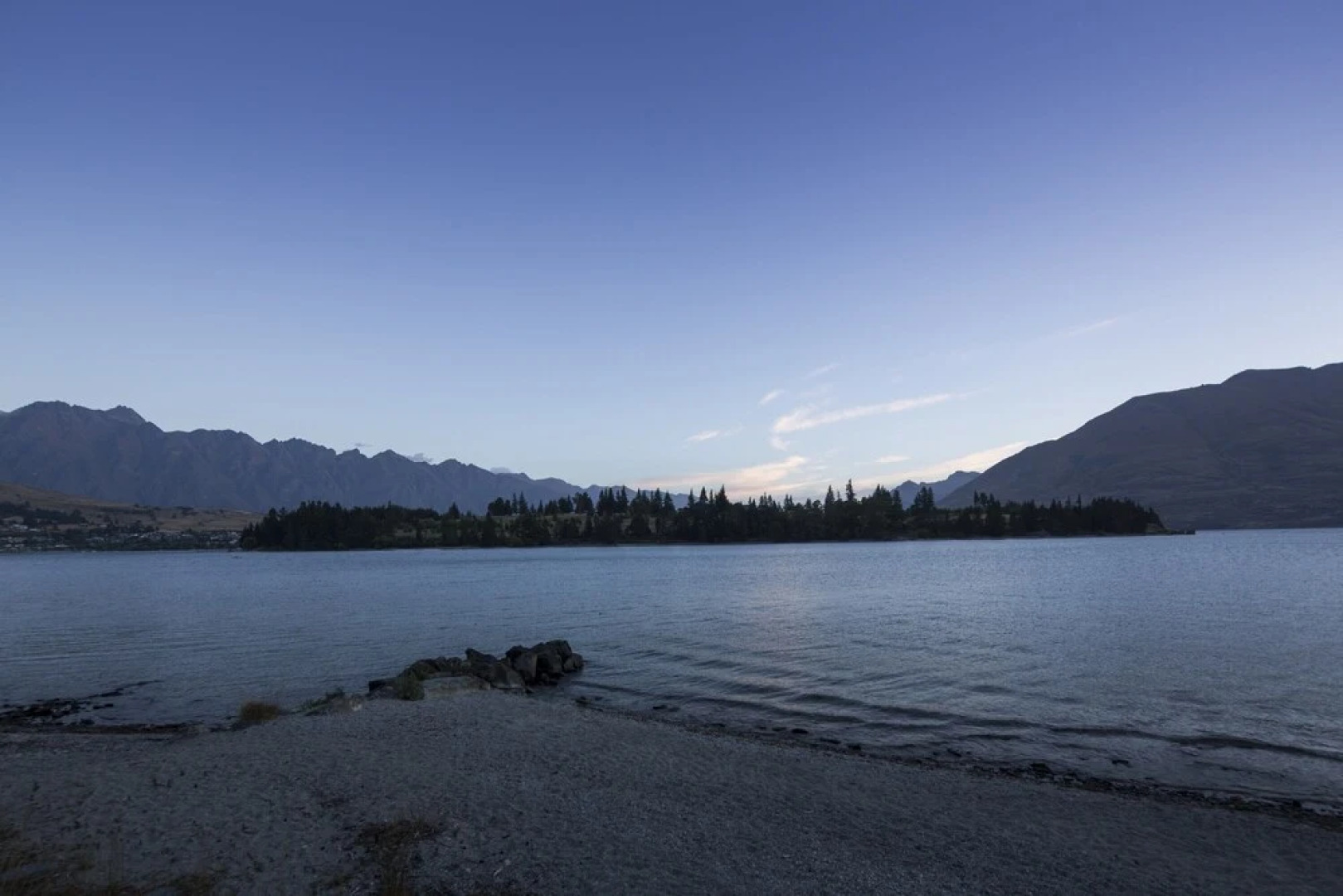 The Bay House - central and lakefront