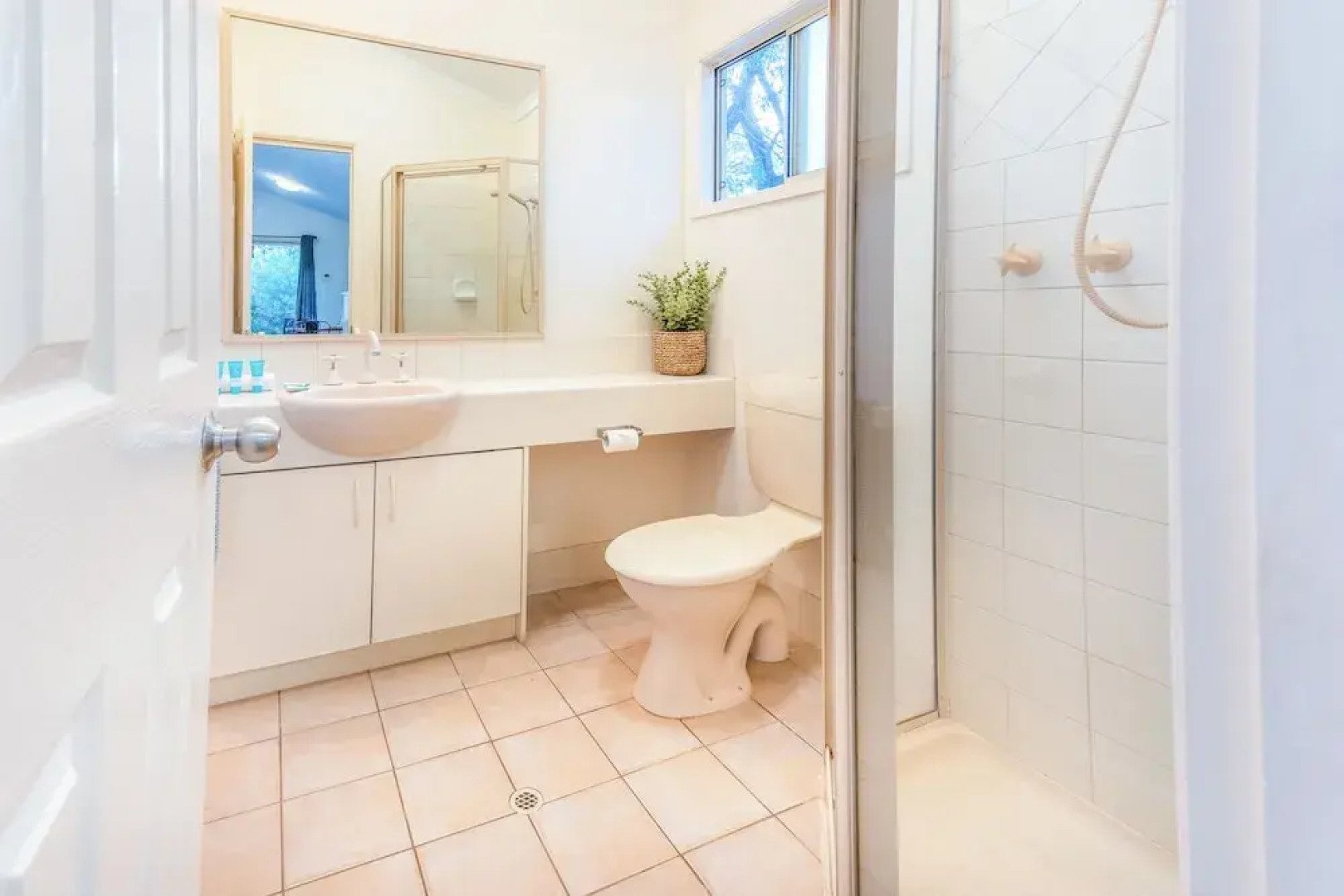 Tasman Holiday Parks - Yallingup Caves