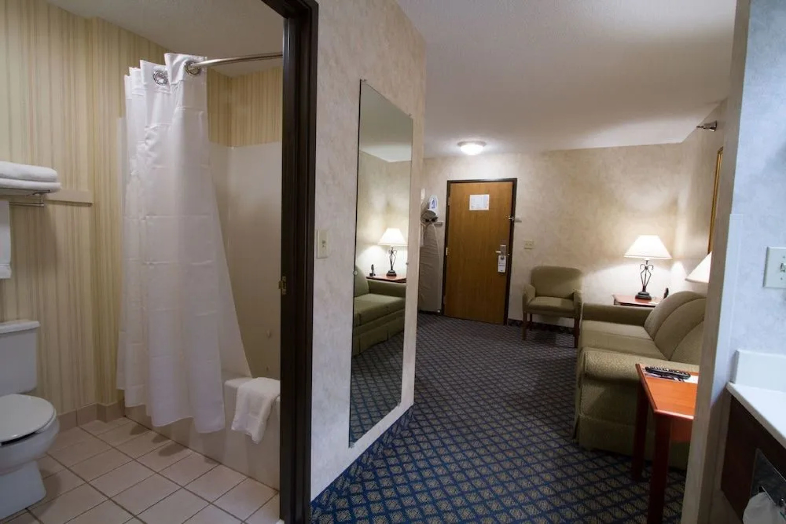 Miles City Hotel & Suites