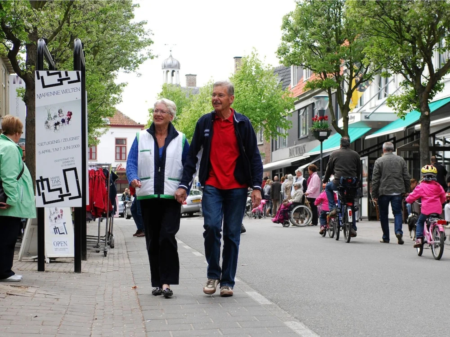 Thatched Villa With Dishwasher, sea at 1 km. in Domburg