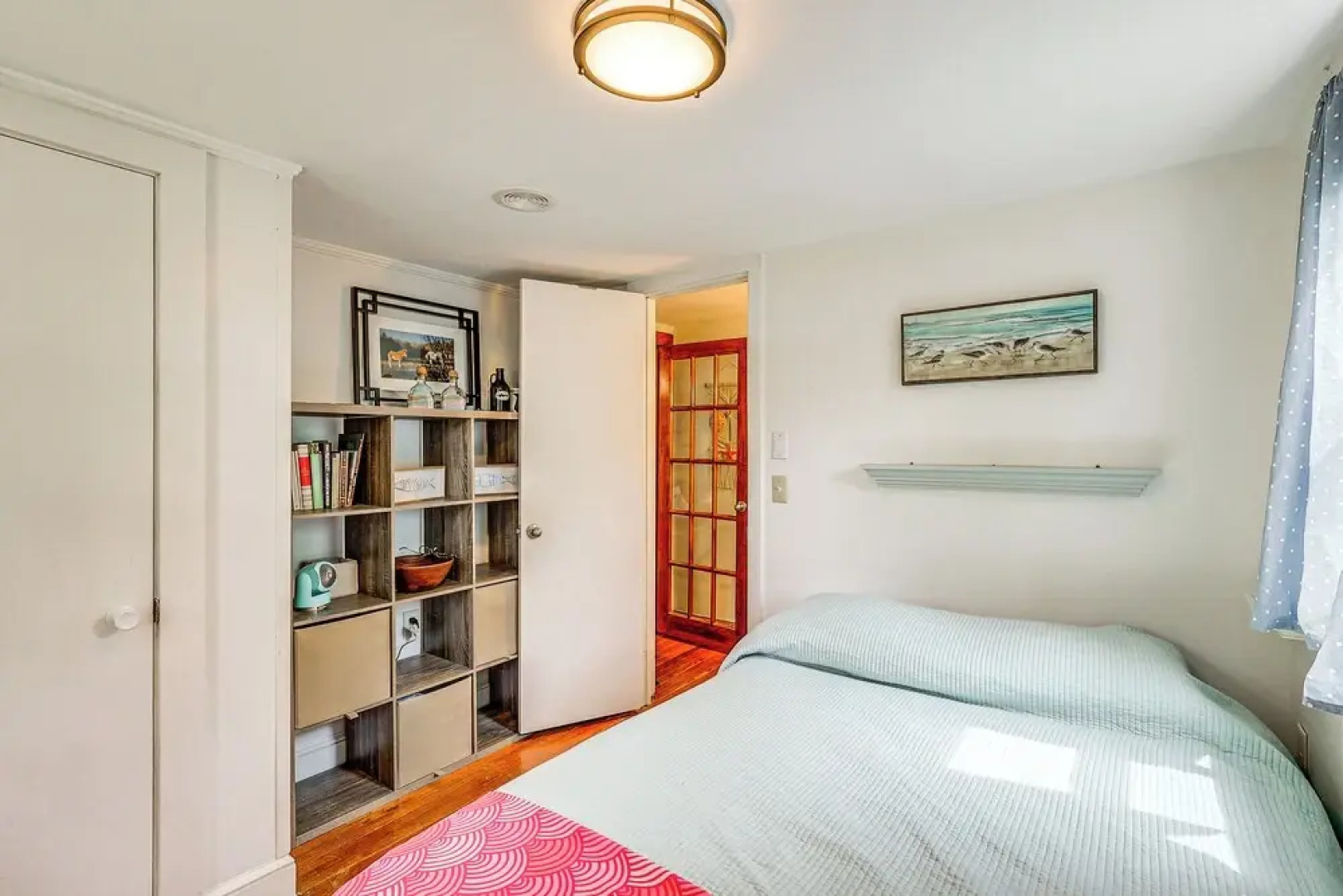 Peaceful Countryside Home ~ 6 Mi to Lewes Beach!