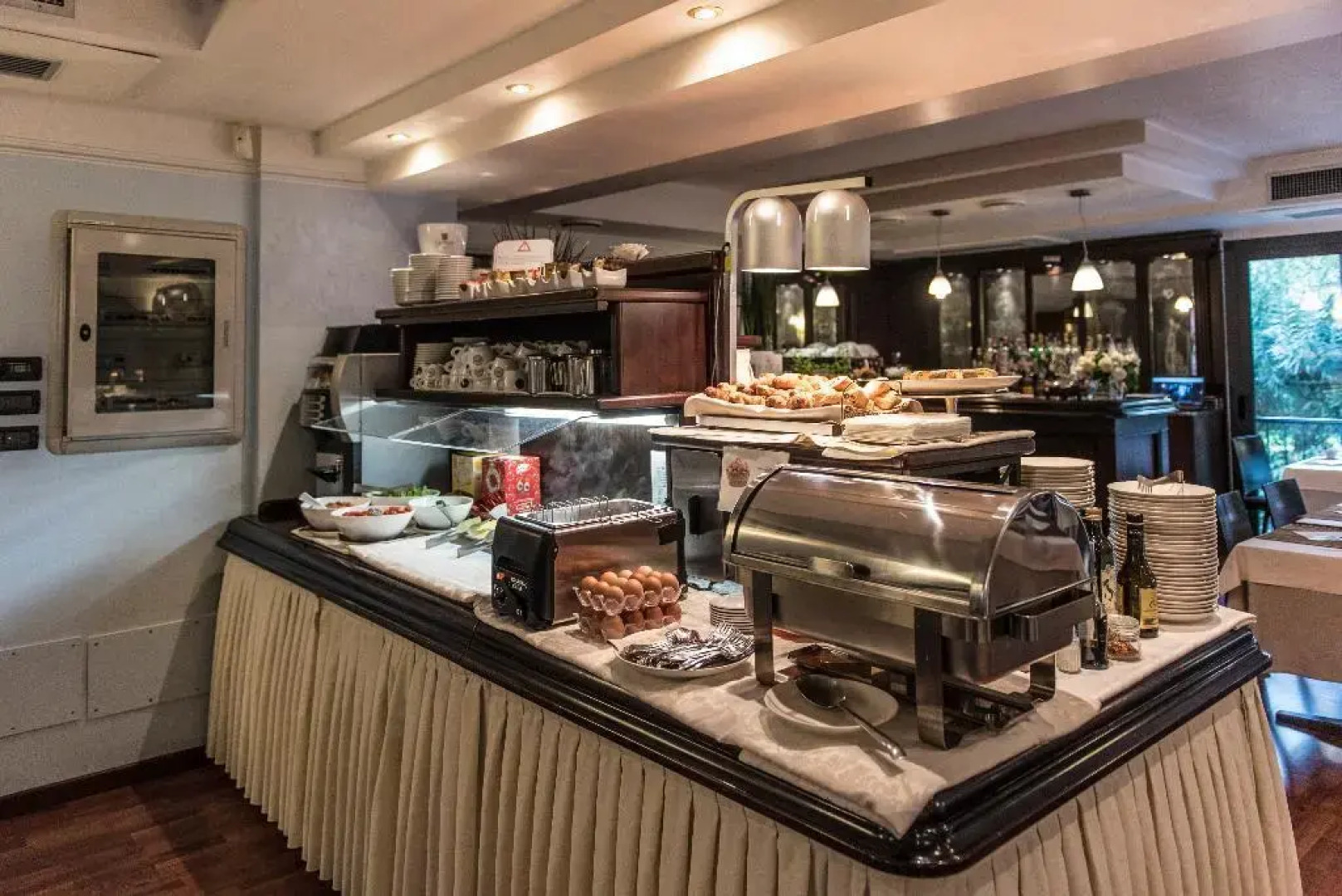 Admiral Hotel Villa Erme