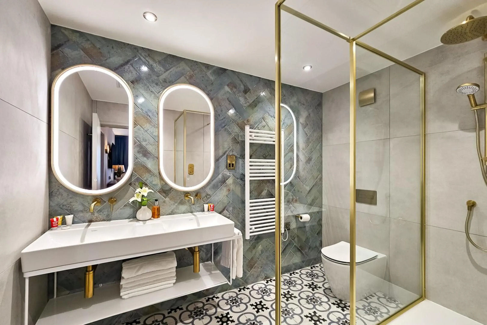 Cedar Court Bradford