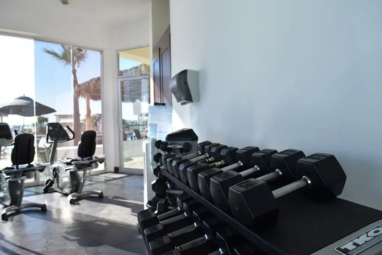 Encanto Living 0302 -1BR by Kivoya