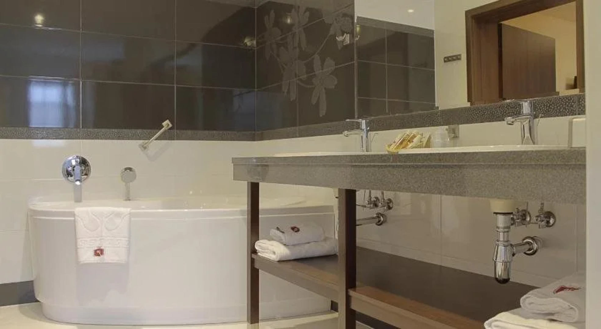 Hotel Krysztal Conference & Spa