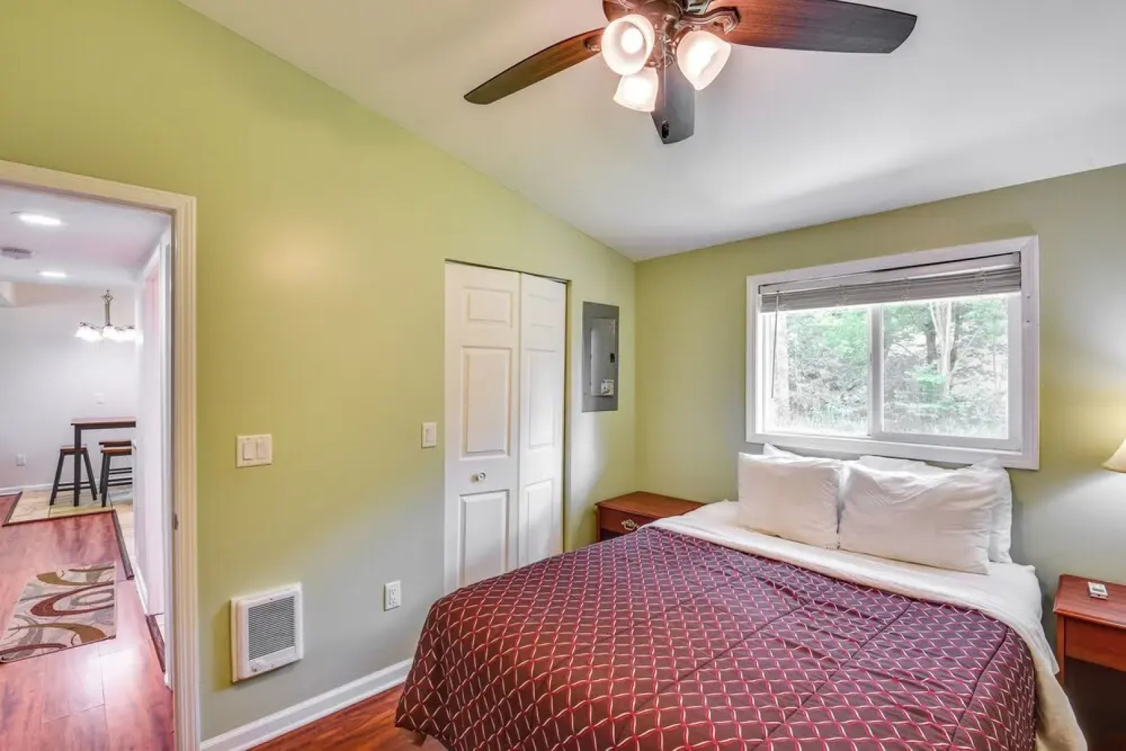 2 Mi to Warren Dunes: Sawyer Apartment w/ Deck!