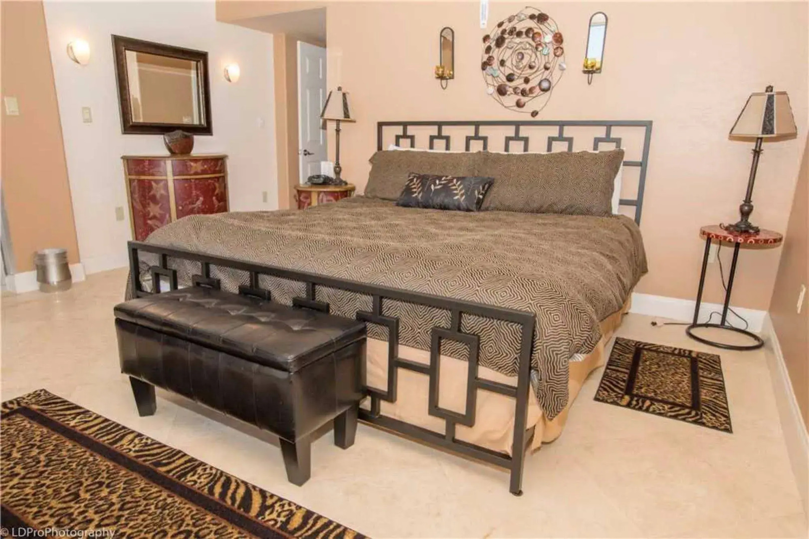 Shoreline Towers by Holiday Isle