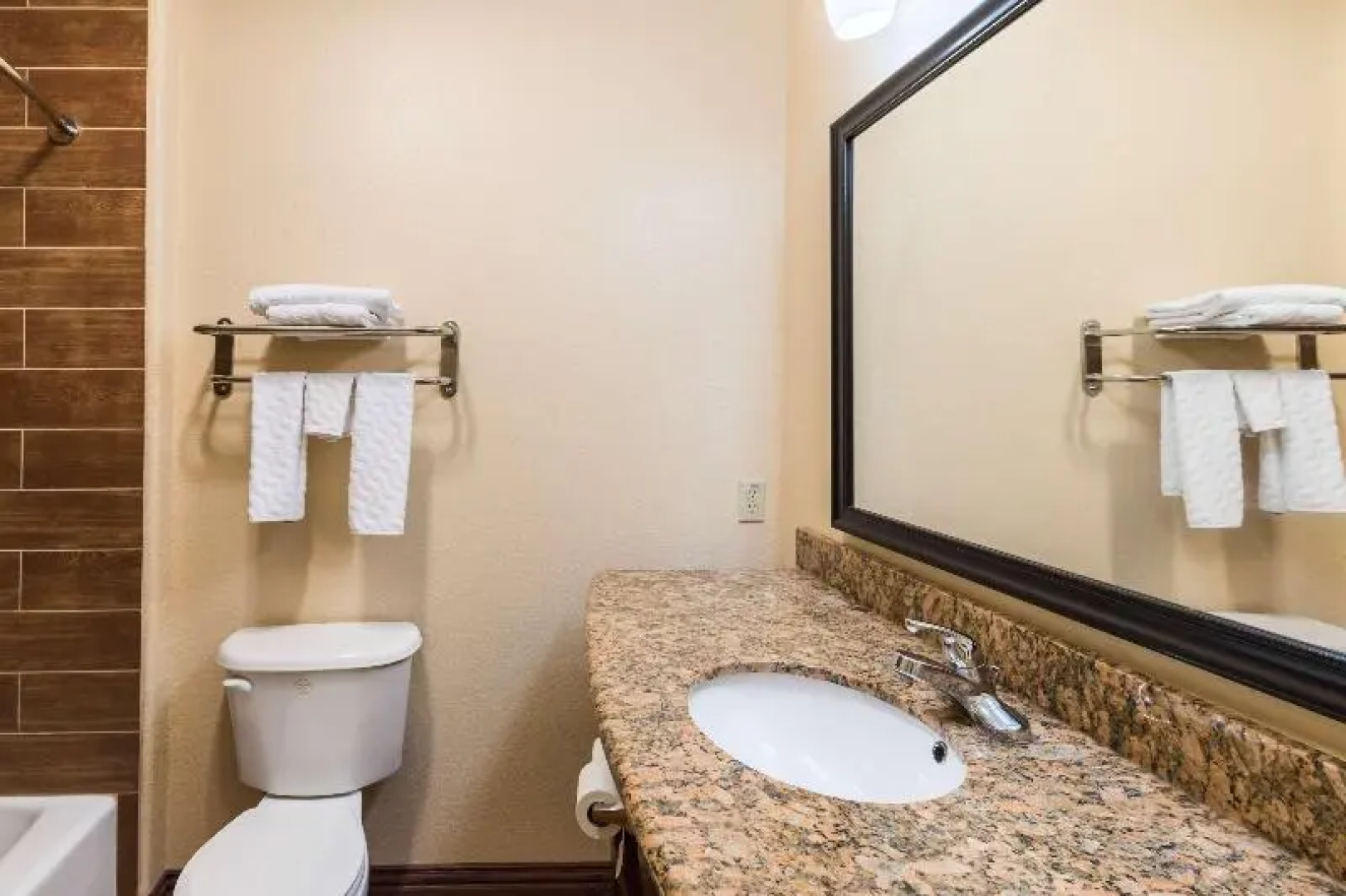 La Quinta Inn & Suites Joshua