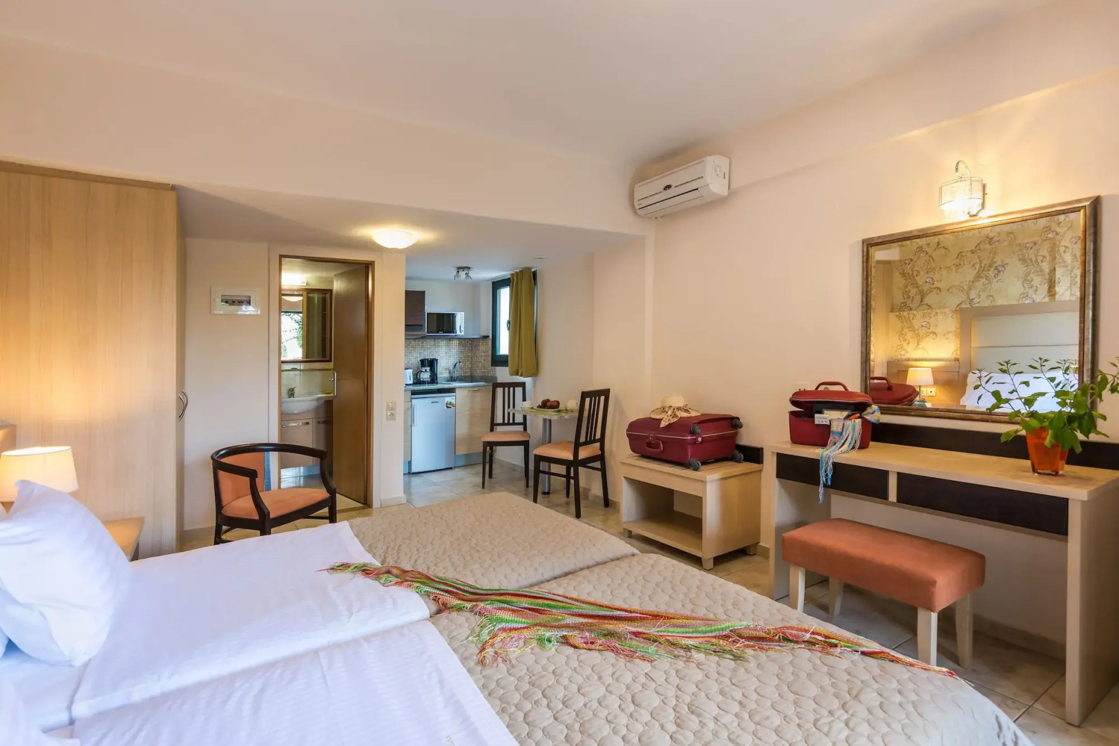 Pilot's Villas Luxury Suites