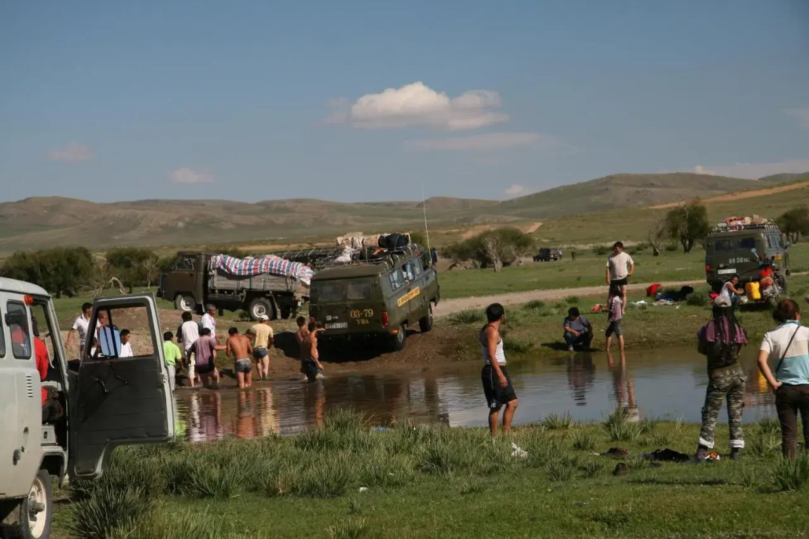 Golden Gobi Guesthouse & Tour