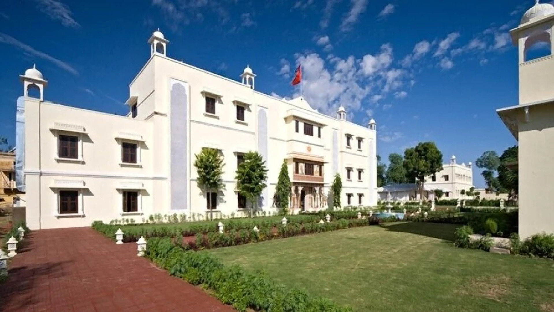 Hotel Roop Vilas Palace