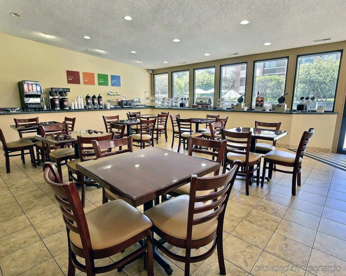 Comfort Suites Chesapeake - Norfolk