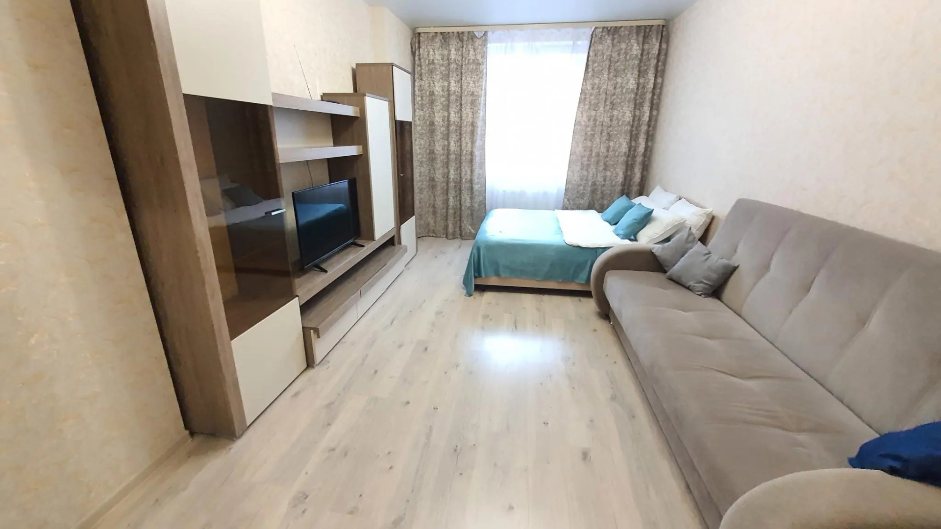 Квартирки НН на улице Июльских Дней 1 корпус 2