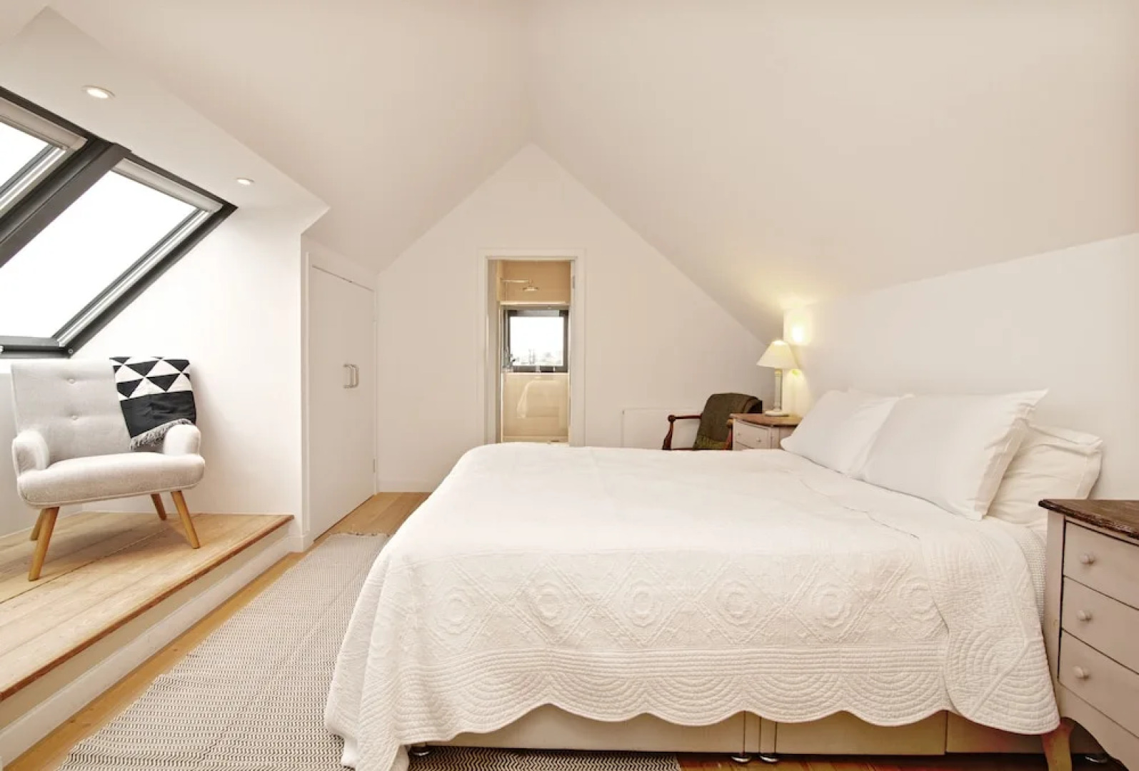 Solas, Ormiscaig, Luxury Coastal Retreat