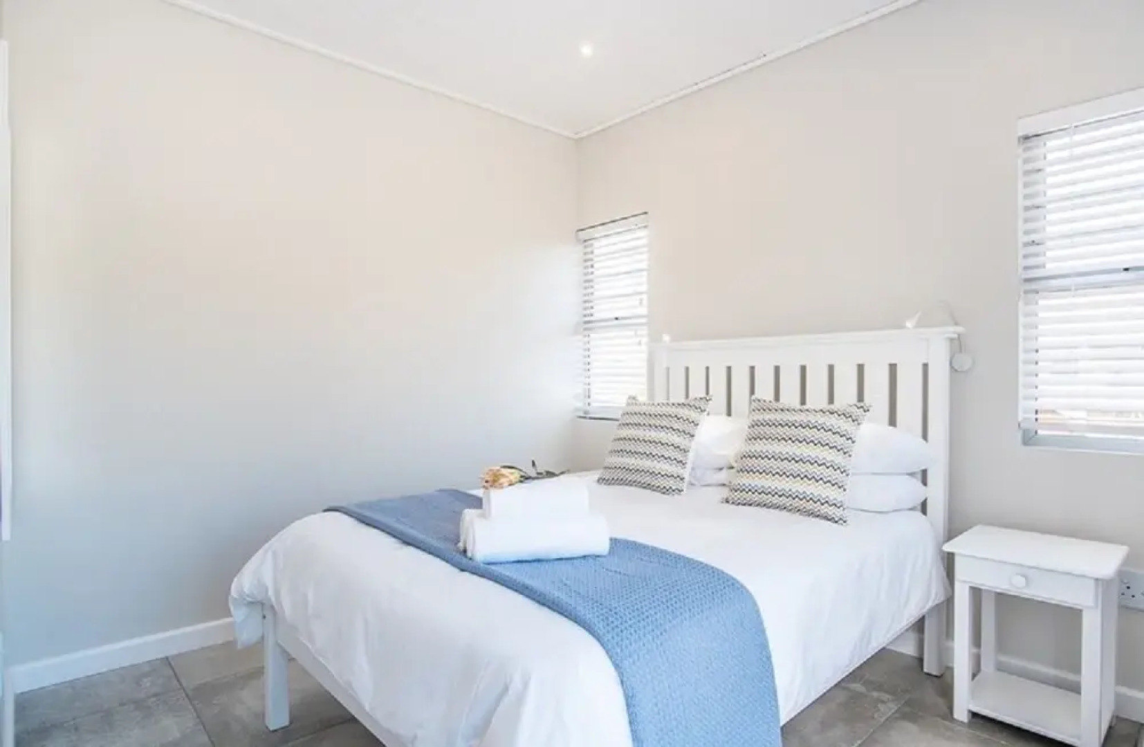 Fork West Apartments - Top Floor 1