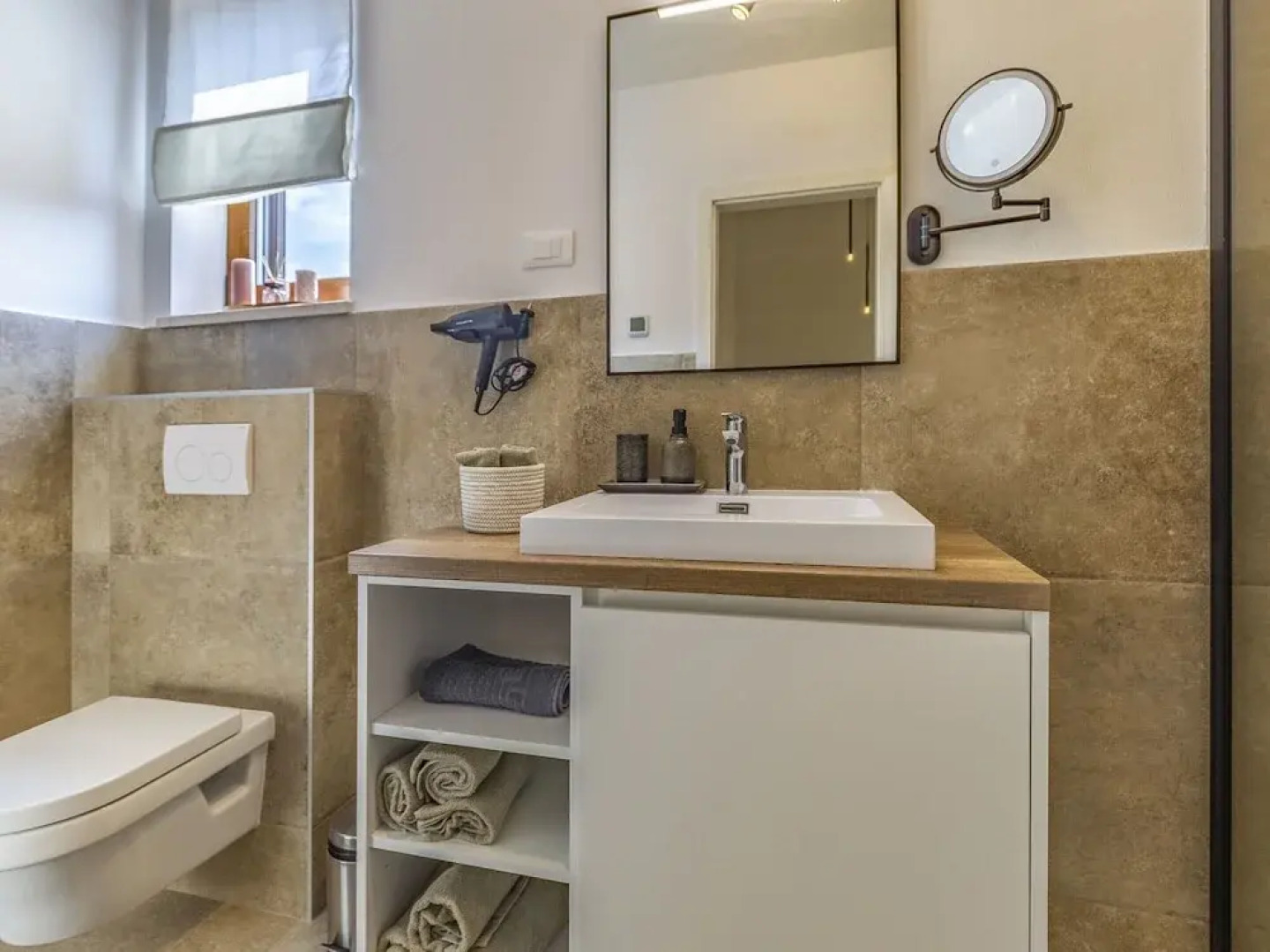 Family Villa With Pool, Wellness