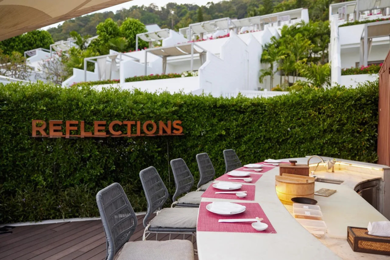 Отель The Nai Harn