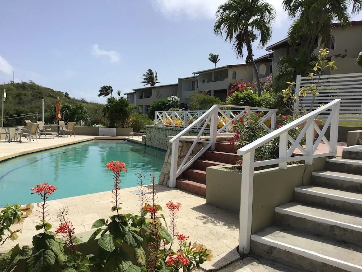 2-bedroom Apartment With Seaviews