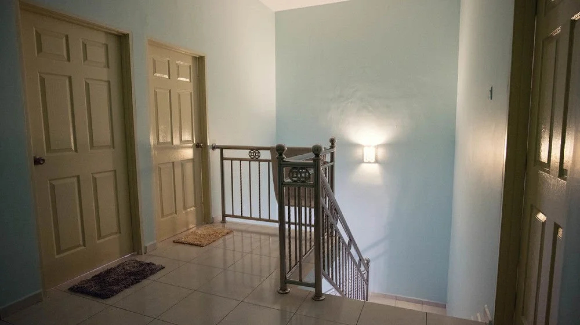 Holidayhome 188 Taman Sejati Suria