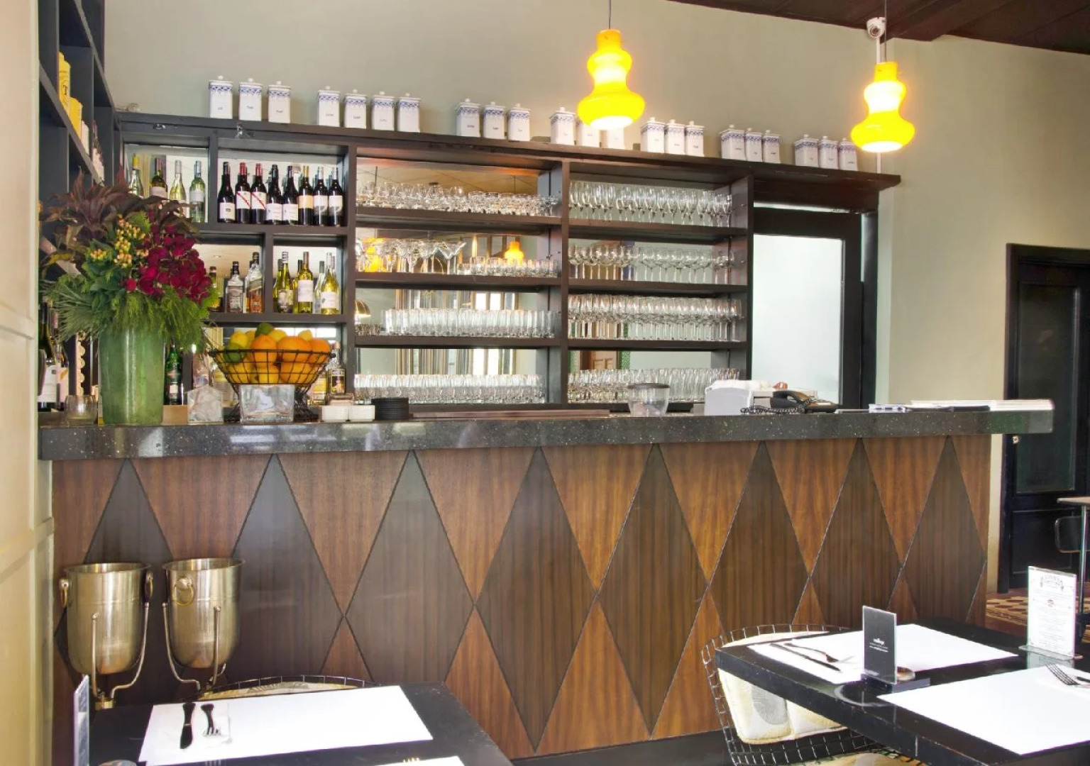 The Henry Hotel Manila