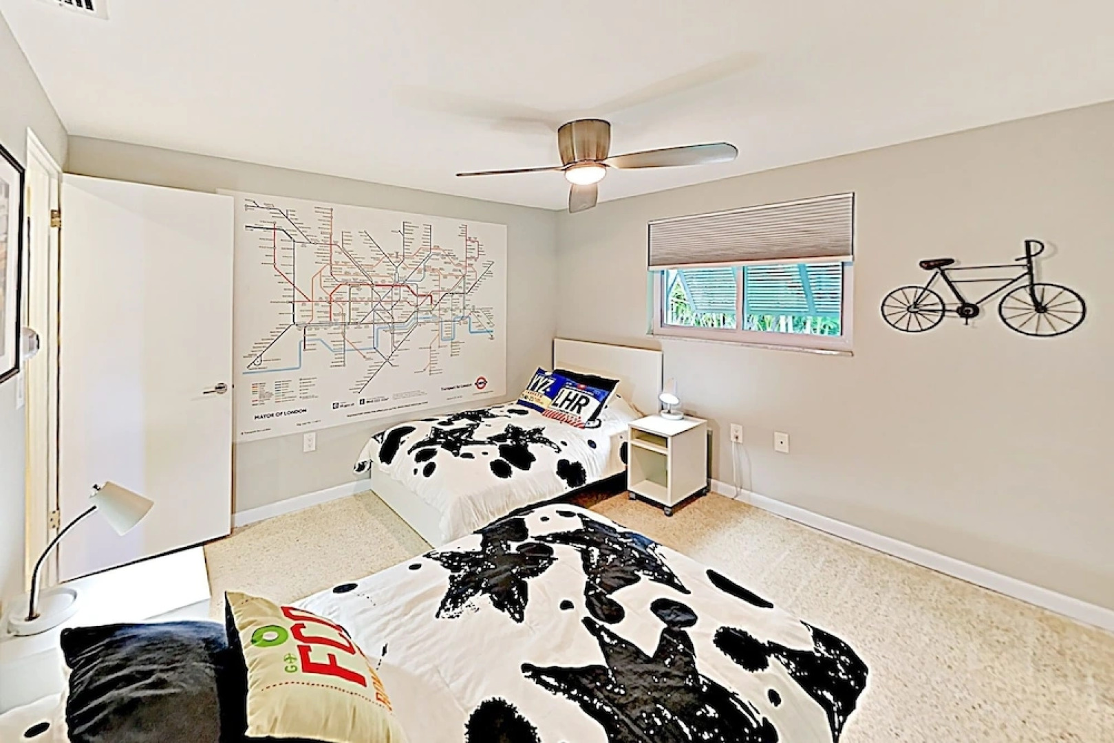 12722 Chatham Dr Home