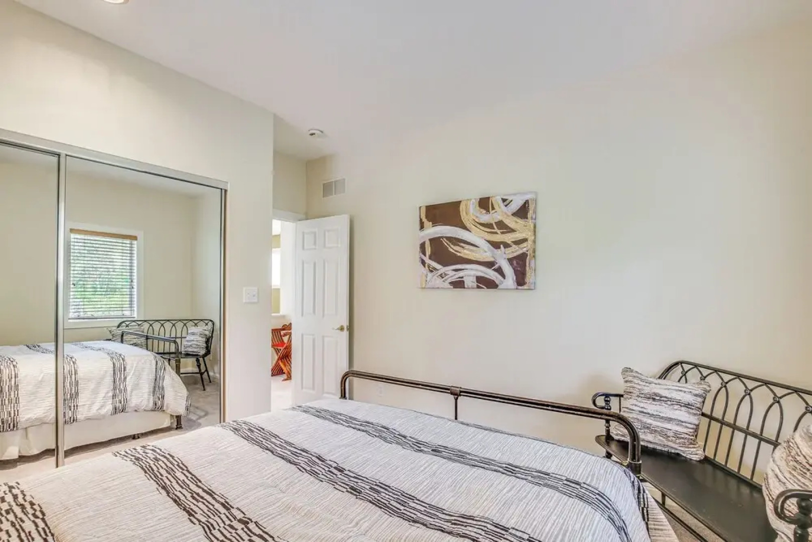 Spacious Missouri Retreat w/ Pool, Gym & Game Room