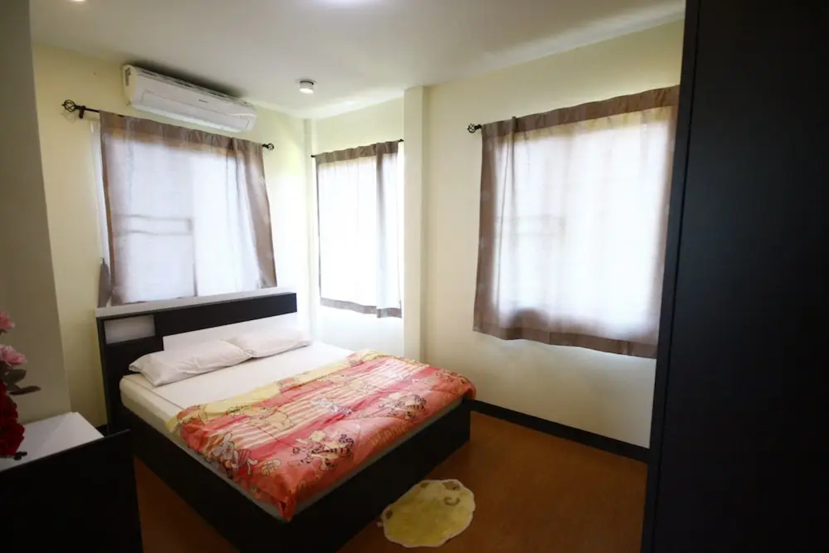 Suanrimnam Bangpakong Resort