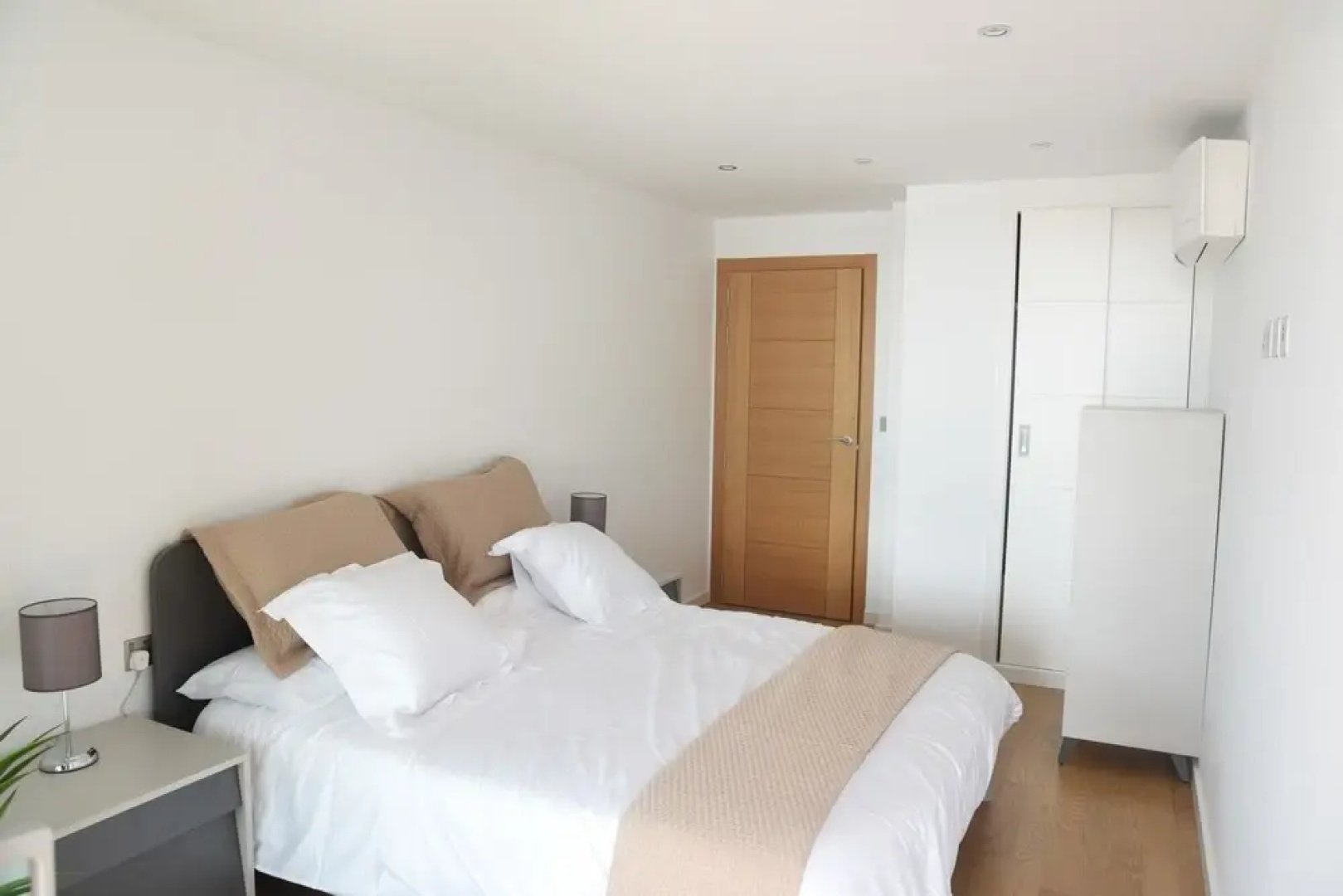 Luxury 2 Bedroom Apartment