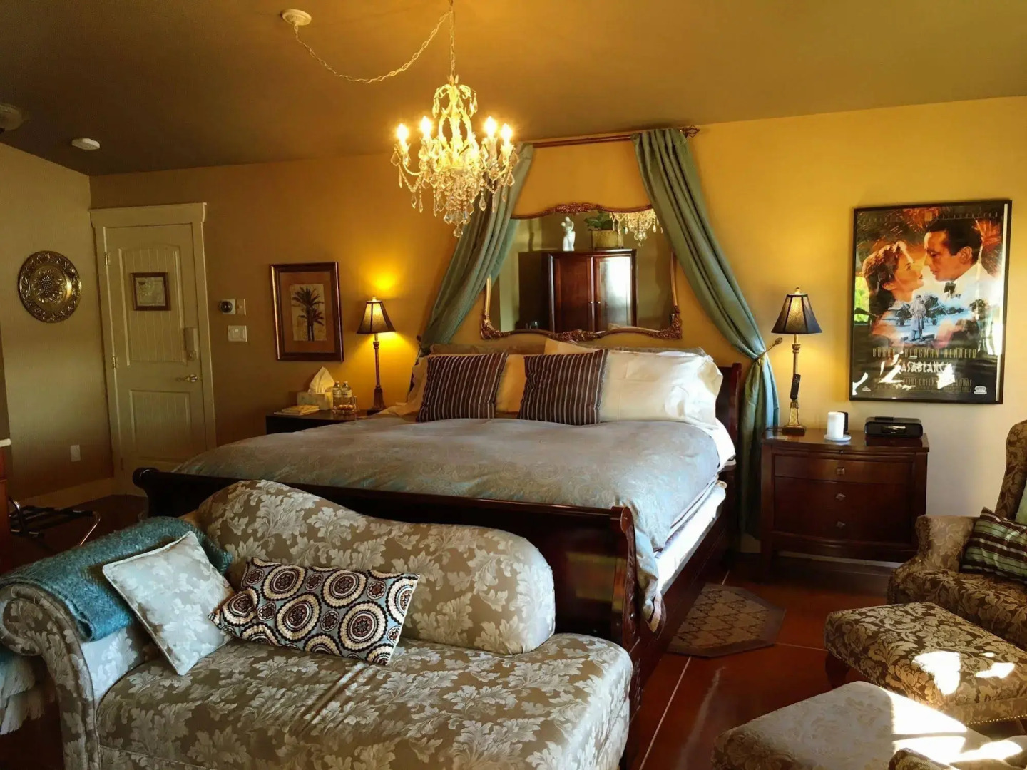 The Tuwanek Hotel and Spa