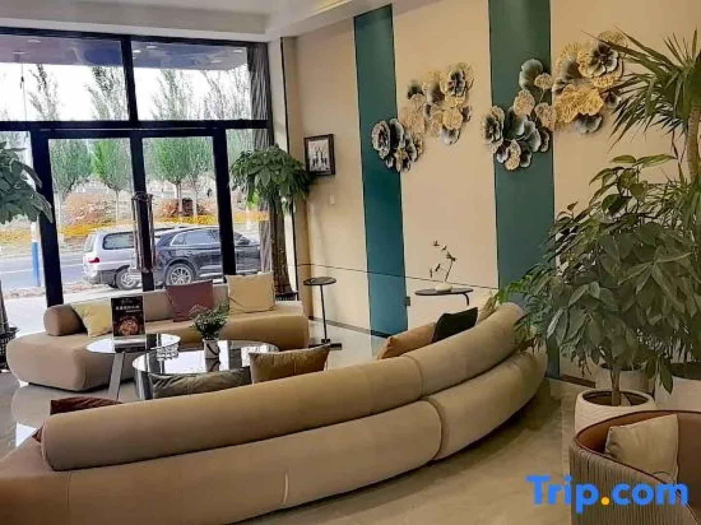 Dongsheng Yujing Homestay (Xinghe North Station Branch)