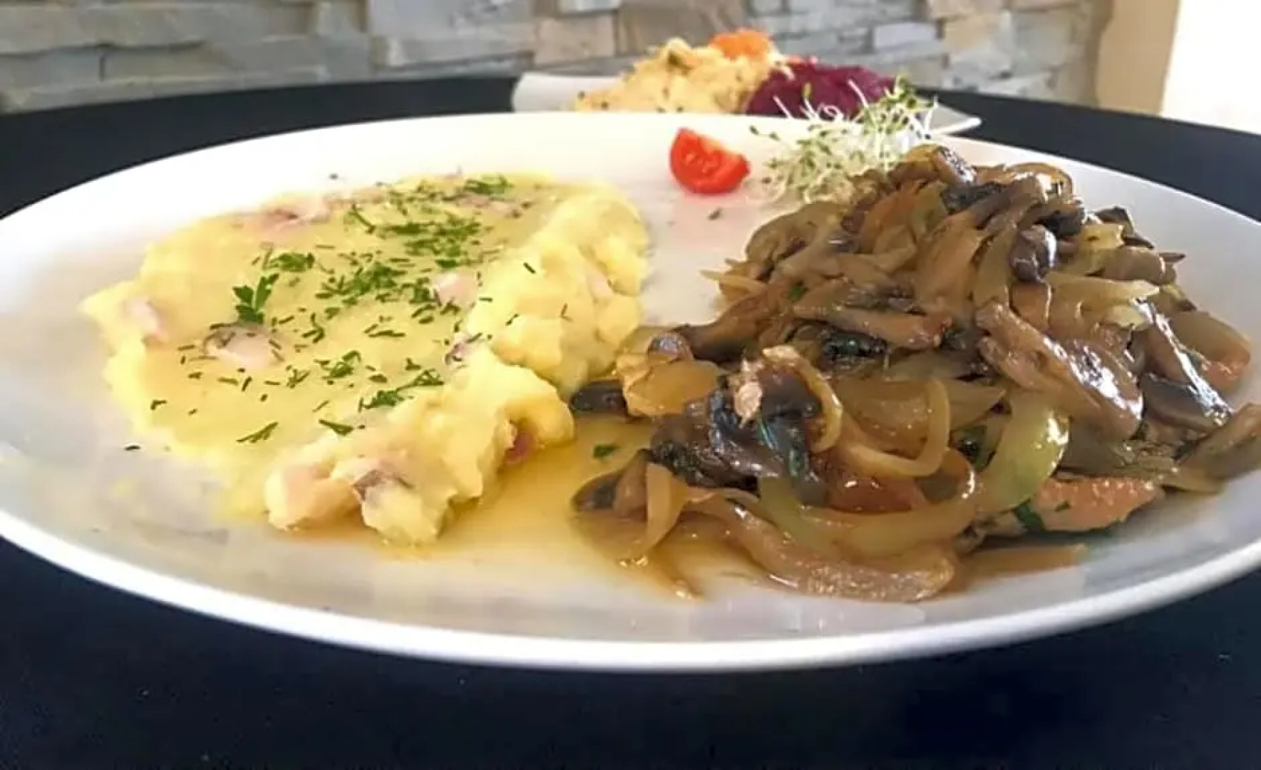 Marand Hotel i Restauracja