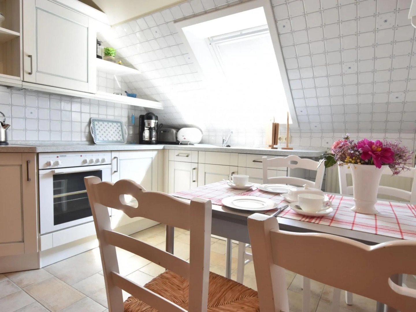 Elegant Holiday Home in Kröpelin near Horse Riding