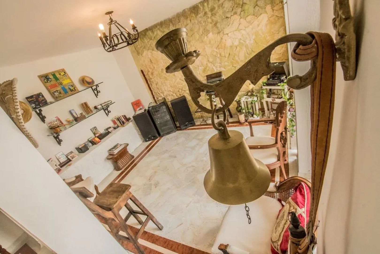 Hostal Casa Cristales