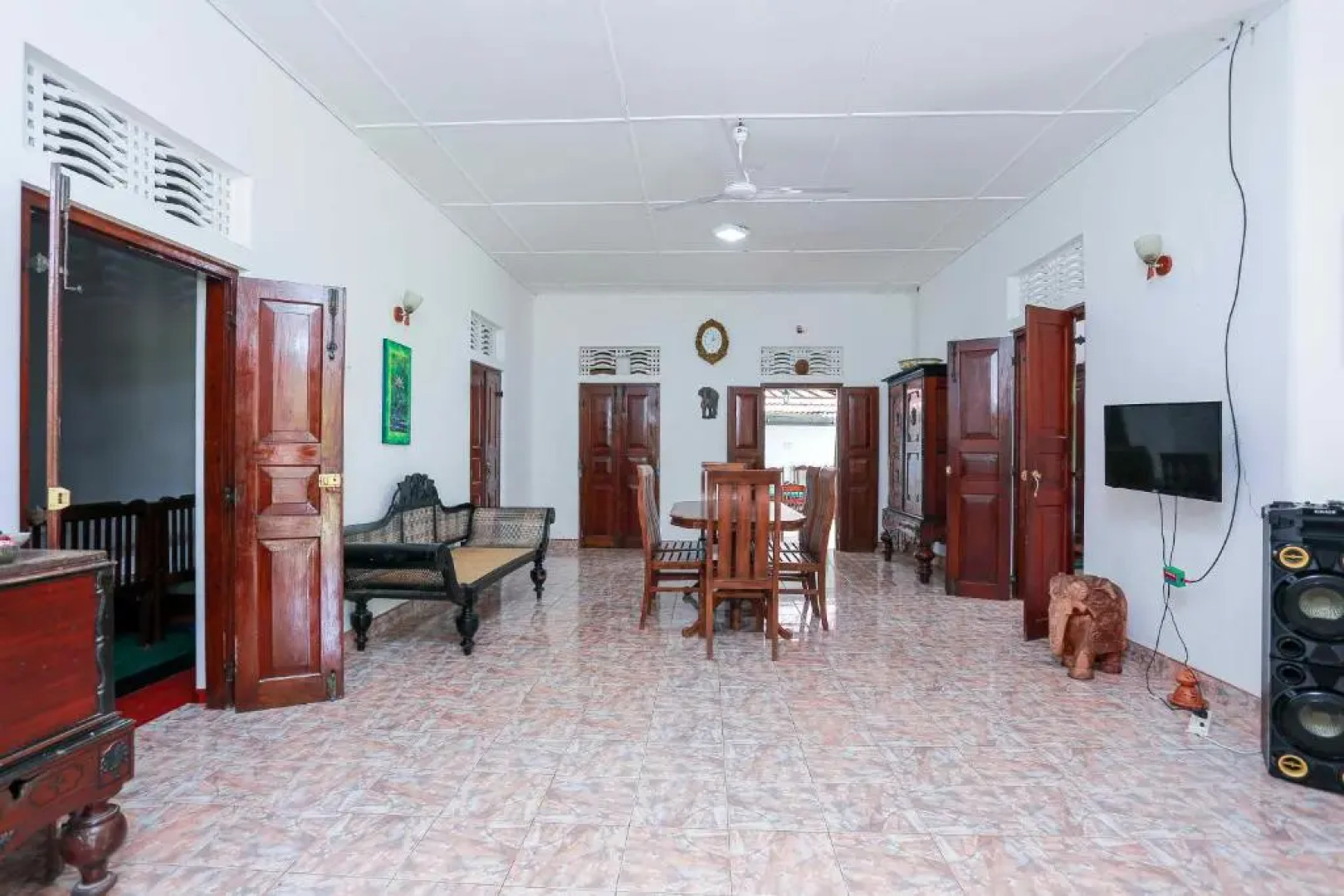 Cinnamon Estate Villa