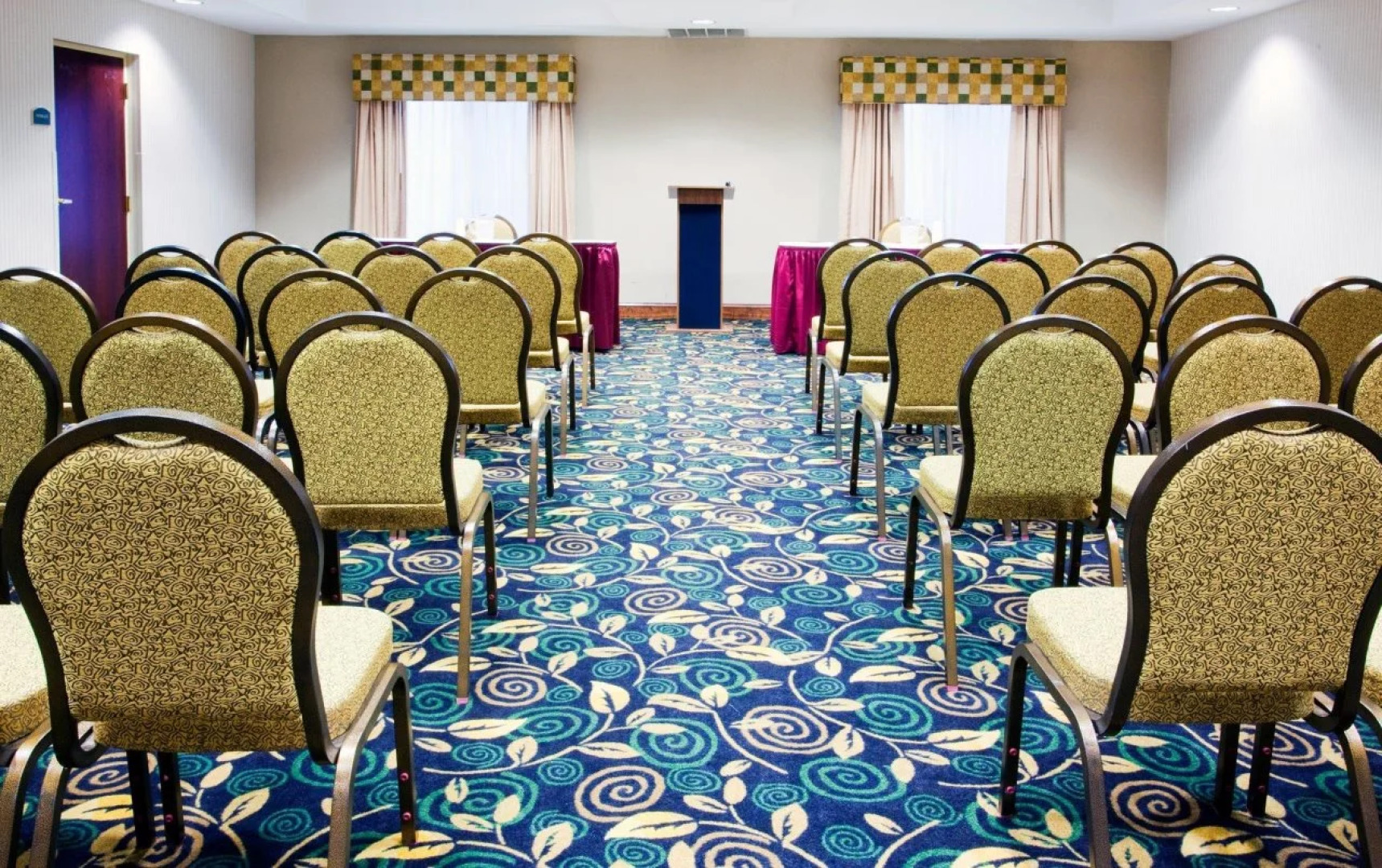 Four Points by Sheraton Fayetteville Fort Bragg