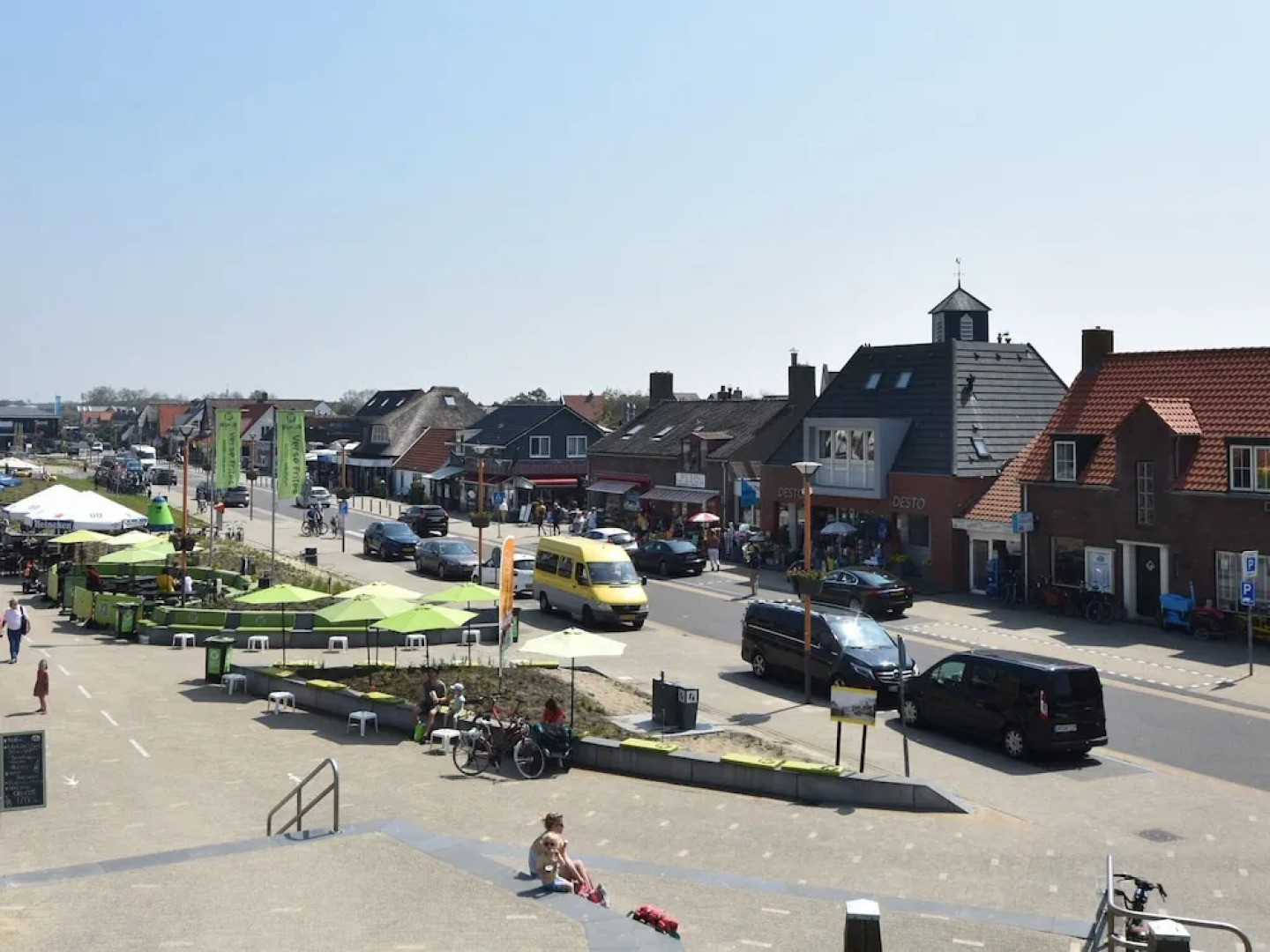 Spacious 2 Person Apartment On The Coast Of Noord Holland Province