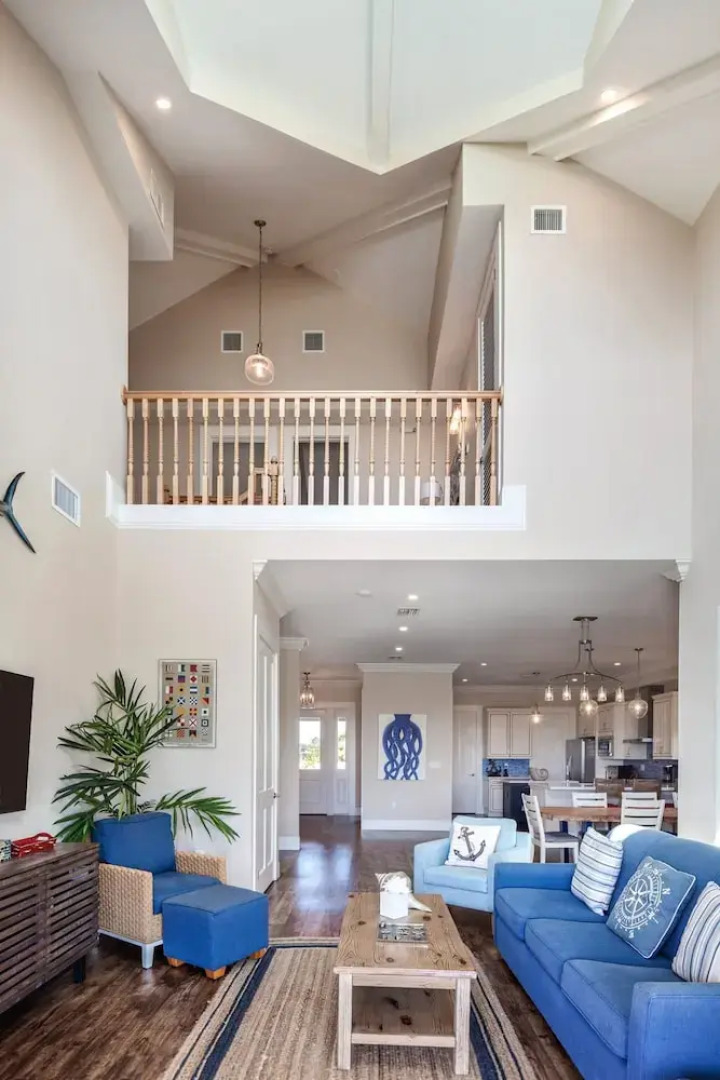 Suncoast House by Brightwild Pool Boat Dock